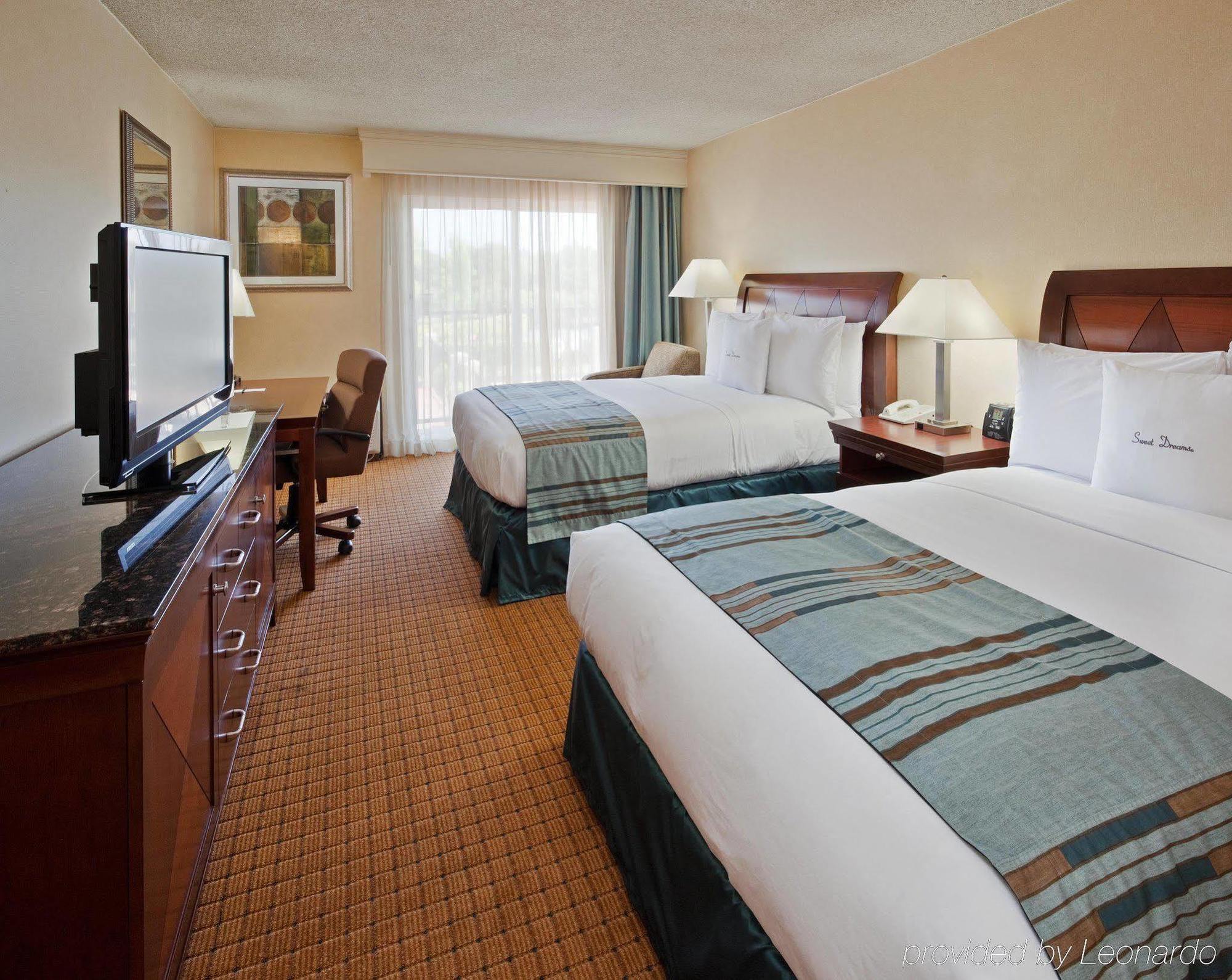 Doubletree By Hilton Livermore, Ca Exterior photo